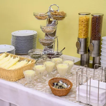 Hotel Julianin Dvor 3*