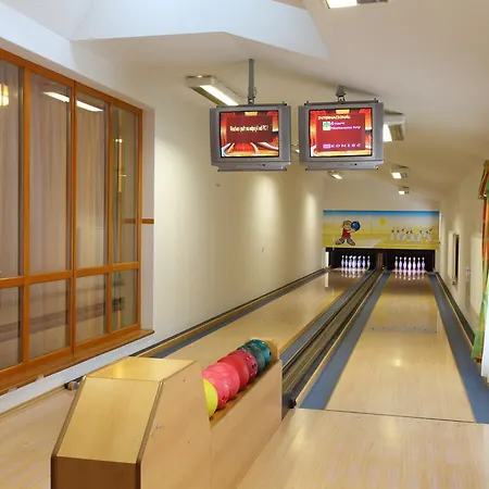 Hotel Julianin Dvor 3*