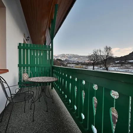 Julianin Dvor Hotel 3*